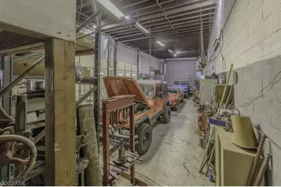 2-8 Pennsy Pl, Newark, NJ 07114 - Photo 12