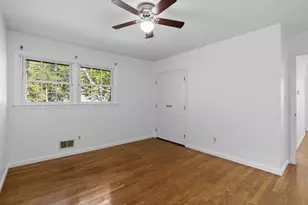 35 Rieder Rd, Edison, NJ 08817 - Photo 12