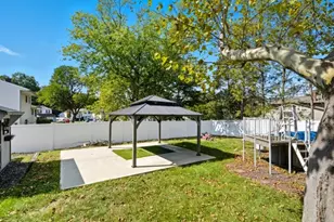 35 Rieder Rd, Edison, NJ 08817 - Photo 22