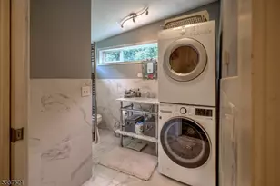 31 Fox Farm Rd, Lopatcong Township, NJ 08865 - Photo 16