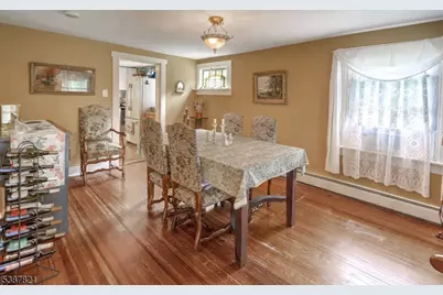 31 Fox Farm Rd, Lopatcong Township, NJ 08865 - Photo 10