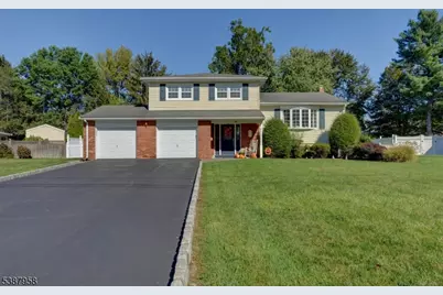14 Evelyn Pl, Pequannock Township, NJ 07444 - Photo 1