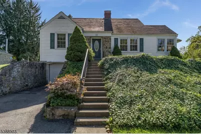 125 Brunswick Ave, Bloomsbury, NJ 08804 - Photo 1