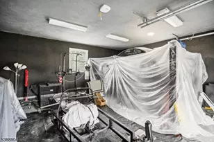 112 Park Pl, Pompton Lakes, NJ 07442 - Photo 32