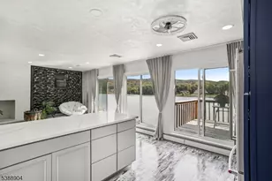 112 Park Pl, Pompton Lakes, NJ 07442 - Photo 12