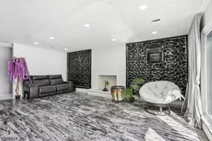 112 Park Pl, Pompton Lakes, NJ 07442 - Photo 6