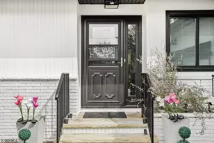 112 Park Pl, Pompton Lakes, NJ 07442 - Photo 4