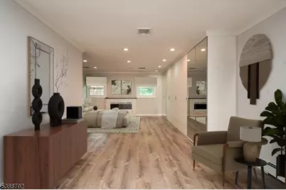 34 Lincoln St, Roseland, NJ 07068 - Photo 10