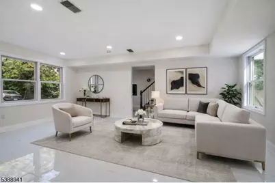 8 Stephenville Pkwy, Edison, NJ 08820 - Photo 20