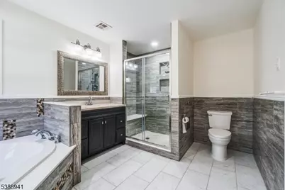 8 Stephenville Pkwy, Edison, NJ 08820 - Photo 30