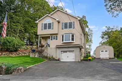 90 Salmon Rd, Roxbury Township, NJ 07850 - Photo 1