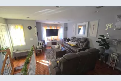 21 Rose St, Paterson, NJ 07501 - Photo 14