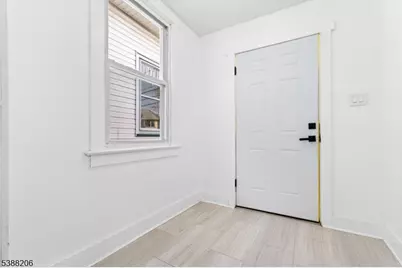 3202 Tremley Point Rd Floor 2, Linden, NJ 07036 - Photo 30