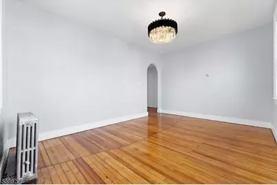 3202 Tremley Point Rd Floor 2, Linden, NJ 07036 - Photo 6