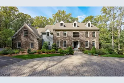 118-2 Dryden Rd, Bernardsville, NJ 07924 - Photo 1