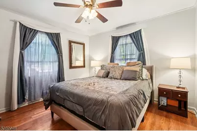 212 N Jackson Ave, North Plainfield, NJ 07060 - Photo 8