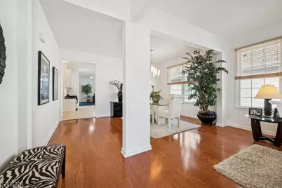 15 Republic Row, Franklin Township, NJ 08873 - Photo 8