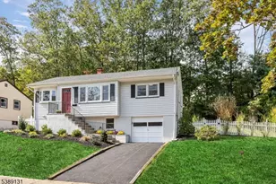 9 Walter Dr, Bloomingdale, NJ 07403 - Photo 1