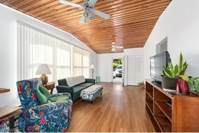 53 White Meadow Rd, Rockaway Township, NJ 07866 - Photo 4