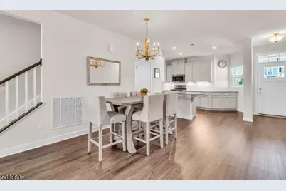 11 Sharp Shinned Ct, Washington Township, NJ 07882 - Photo 6