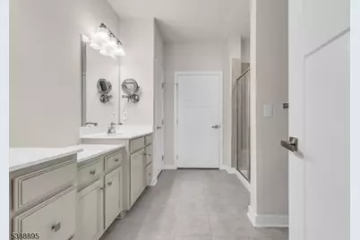 11 Sharp Shinned Ct, Washington Township, NJ 07882 - Photo 12