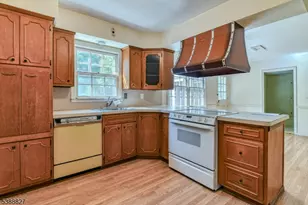 43 Sunlit Dr, Watchung, NJ 07069 - Photo 18