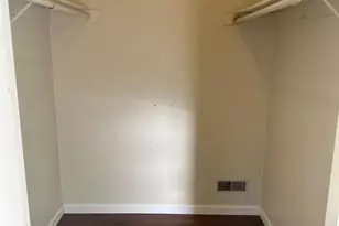 480 Witney Ct, North Brunswick Township, NJ 08902 - Photo 10