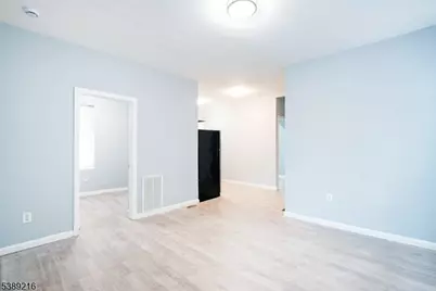 110 Montgomery St #2, Paterson, NJ 07501 - Photo 4