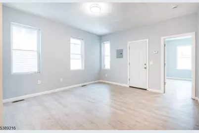 110 Montgomery St #2, Paterson, NJ 07501 - Photo 8