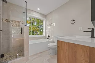 331 West Ln, Clark Township, NJ 07066 - Photo 30