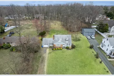 1535 Frank St, Scotch Plains Township, NJ 07076 - Photo 30