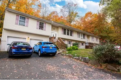 3 Undercliff Lane, Lincoln Park, NJ 07035 - Photo 2