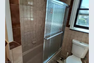 85 Grove St, South Hackensack Township, NJ 07606 - Photo 26