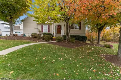 2 Brock Ln, Mount Olive, NJ 07840 - Photo 4