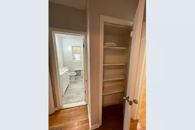 388 Leslie St, Newark, NJ 07112 - Photo 14