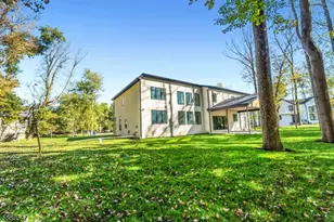 794 Blauvelt St, River Vale Township, NJ 07675 - Photo 38