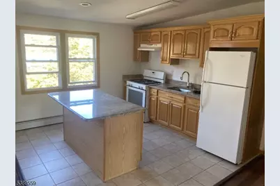 9 Orchard St, Passaic, NJ 07055 - Photo 6