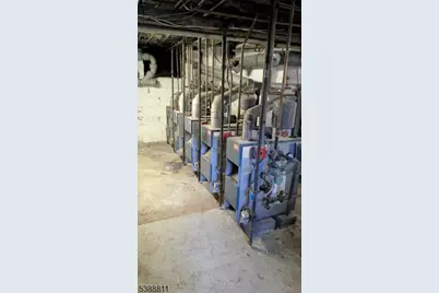 967 Stuyvesant Ave, Union Township, NJ 07083 - Photo 12