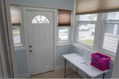 1239 Victor Ave, Union Township, NJ 07083 - Photo 2