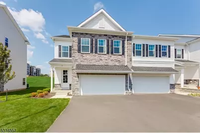 6 Eastwood Ter, East Hanover Township, NJ 07936 - Photo 1