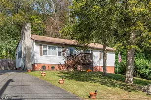 26 Cedar Ridge Dr, Vernon Twp., NJ 07462 - Photo 4