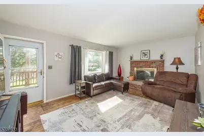 26 Cedar Ridge Dr, Vernon Twp., NJ 07462 - Photo 2