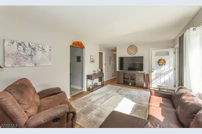 26 Cedar Ridge Dr, Vernon Twp., NJ 07462 - Photo 6