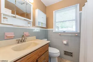 26 Cedar Ridge Dr, Vernon Twp., NJ 07462 - Photo 16