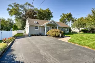 50 Leonard Terrace, Wayne, NJ 07470 - Photo 1