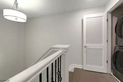 3 Somerset Ln-Glass House #109, Edgewater, NJ 07020 - Photo 32