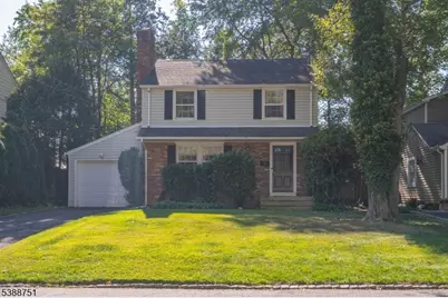 68 Colfax Rd, Springfield, NJ 07081 - Photo 1