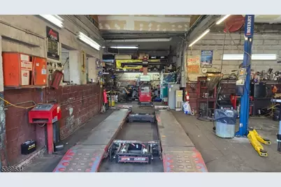 422 Monroe St, Passaic, NJ 07055 - Photo 4