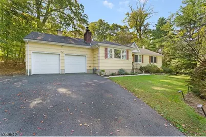 202 Mount Horeb Rd, Warren Township, NJ 07059 - Photo 2