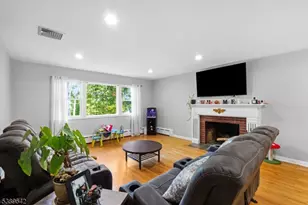 202 Mt Horeb Rd, Warren Township, NJ 07059 - Photo 4